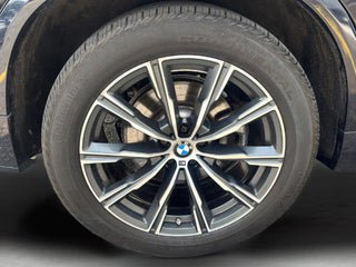 Used 2023 BMW X5 xDrive40i w/ M Sport Package AWD/4WD image 42