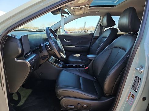 Used 2024 Hyundai Kona Limited image 13