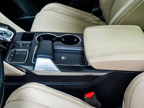 Used 2022 Acura MDX SH-AWD w/ Advance Package image 17