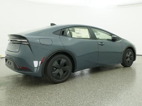 New 2026 Toyota Prius SE image 33