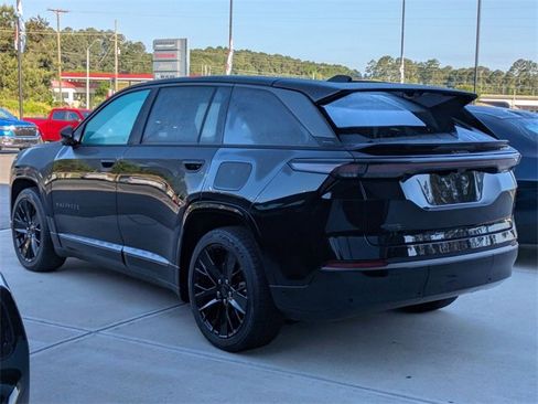 New 2025 Jeep Wagoneer S Limited w/ Comfort Package image 6