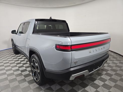 Used 2024 Rivian R1T Adventure AWD/4WD image 3