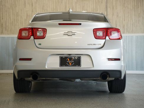 Used 2015 Chevrolet Malibu LTZ FWD image 9
