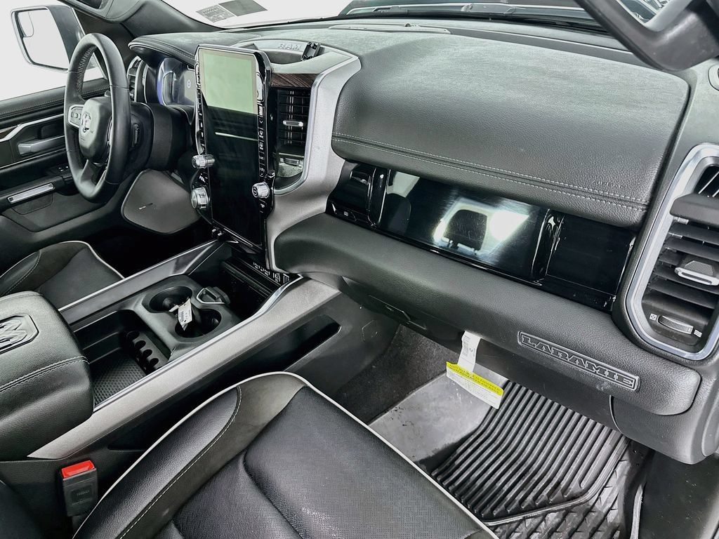 Used 2025 RAM 1500 Laramie w/ Night Edition AWD/4WD image 31
