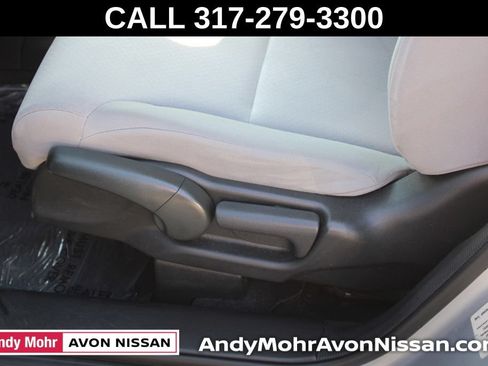 Used 2015 Honda CR-V LX image 16