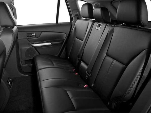 Used 2014 Ford Edge SE w/ Equipment Group 101A FWD image 10
