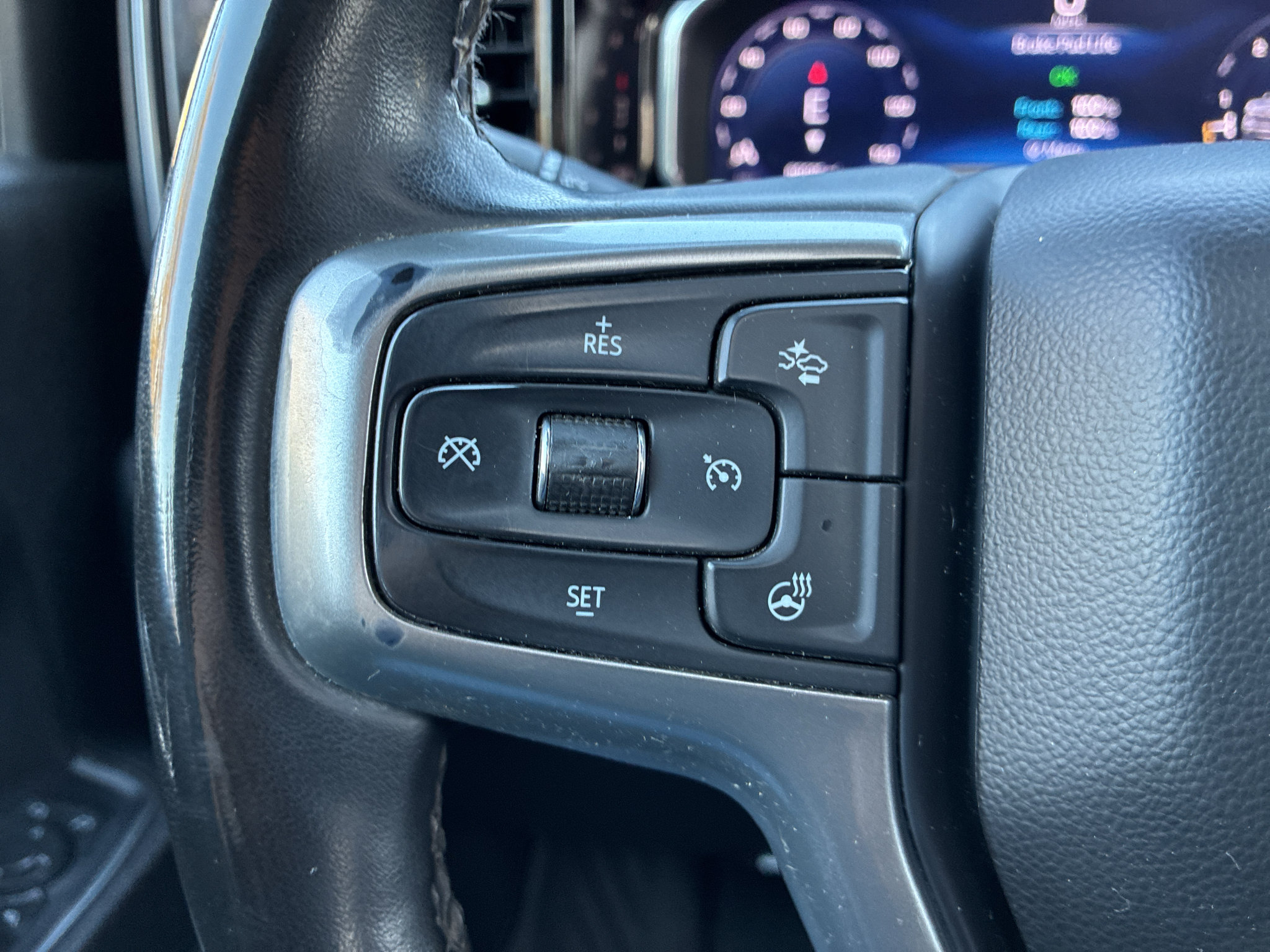 Used 2024 Chevrolet Silverado 2500 LTZ w/ LTZ Plus Package AWD/4WD image 27