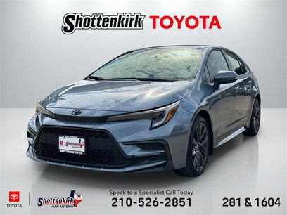 New 2025 Toyota Corolla SE