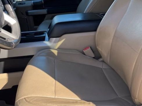 Used 2017 Ford F350 Lariat w/ Lariat Ultimate Package image 12