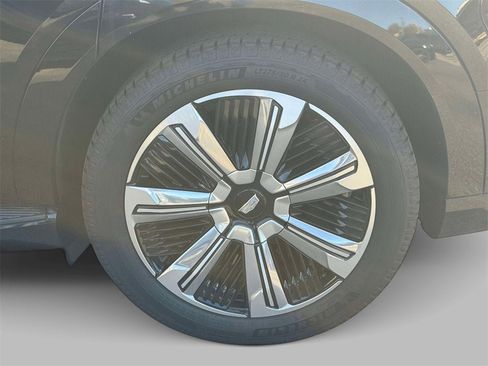 New 2025 Cadillac Escalade IQ Luxury 1 image 12