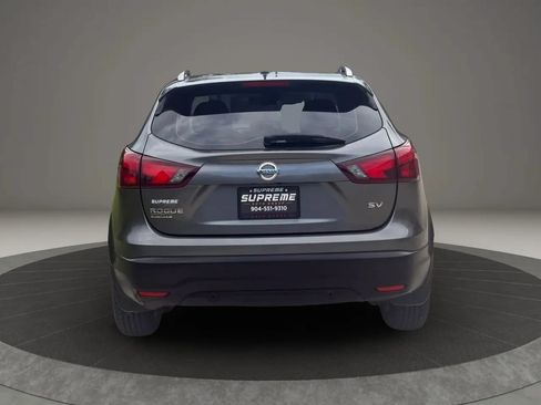 Used 2019 Nissan Rogue Sport SV FWD image 4