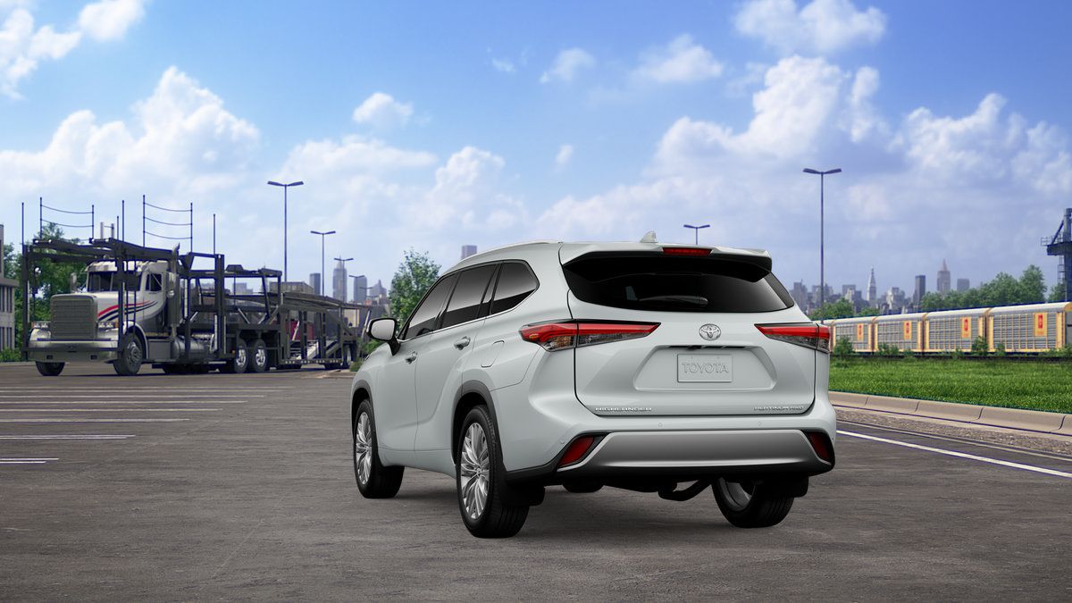 New 2026 Toyota Highlander Platinum AWD/4WD image 9