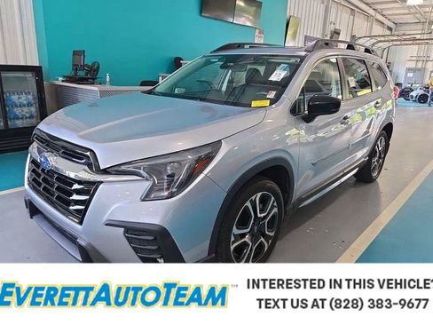 Used 2024 Subaru Ascent Limited w/ Technology Package AWD/4WD image 1
