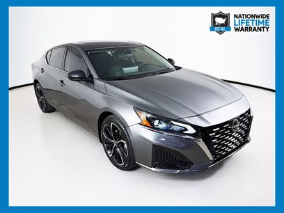 Used 2023 Nissan Altima 2.5 SR w/ SR Premium Package