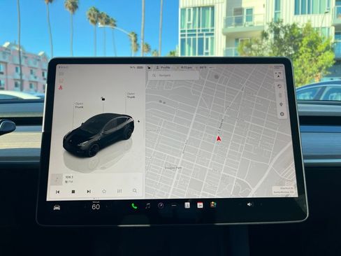 Used 2023 Tesla Model Y Performance AWD/4WD image 14