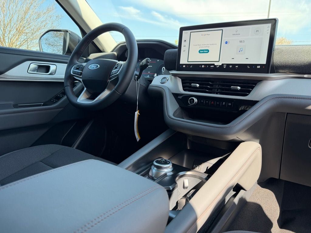 New 2026 Ford Explorer Active AWD/4WD image 6