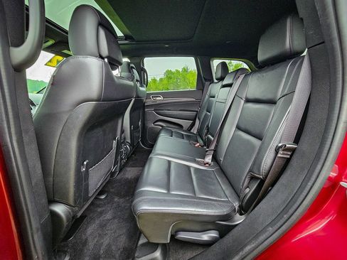 Used 2022 Jeep Grand Cherokee Limited w/ Tech Group AWD/4WD image 33