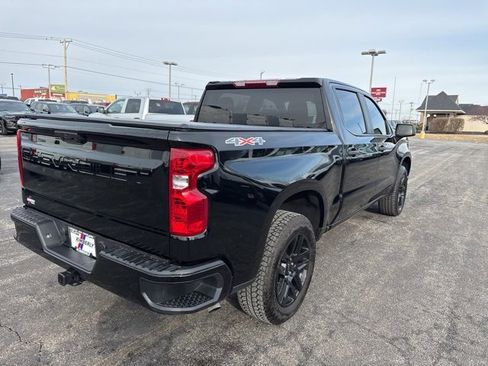 Used 2025 Chevrolet Silverado 1500 Custom image 8