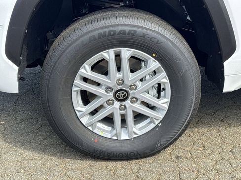 New 2026 Toyota Tundra SR5 AWD/4WD image 20