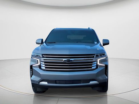 Used 2022 Chevrolet Tahoe High Country image 3