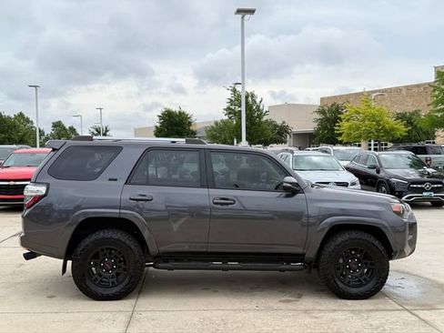 Used 2023 Toyota 4Runner SR5 Premium w/ Moonroof Package AWD/4WD image 6