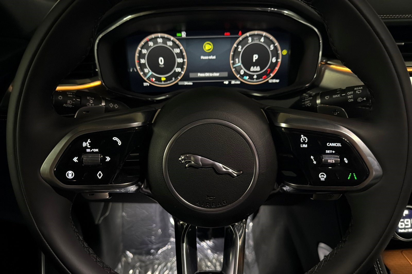 New 2026 Jaguar F-PACE R-Dynamic S AWD/4WD image 11