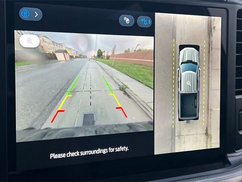 Used 2025 Ford F150 Lariat w/ Equipment Group 502A High image 23