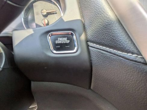 Used 2019 GMC Acadia Denali w/ Technology Package AWD/4WD image 22