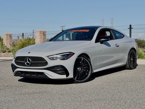 Used 2024 Mercedes-Benz CLE 300 4MATIC Coupe image 2