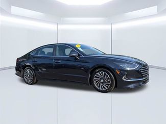 Used 2022 Hyundai Sonata Limited FWD video 1
