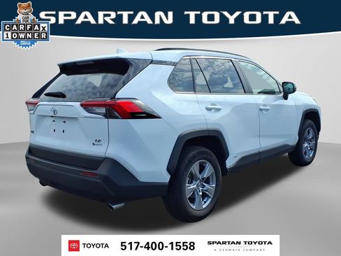 Used 2025 Toyota RAV4 LE AWD/4WD image 6