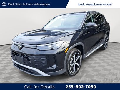 New 2025 Volkswagen Tiguan SE