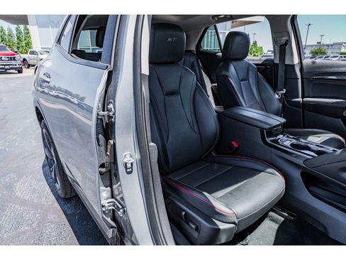 Used 2023 Buick Envision Essence w/ Sport Touring Package FWD image 19