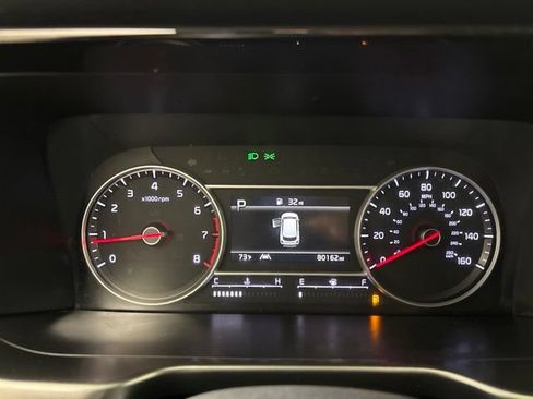 Used 2021 Kia Sorento LX FWD image 4