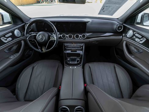 Used 2021 Mercedes-Benz E 350 E 350 RWD Sedan w/ Premium Package image 5