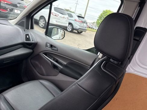 Used 2019 Ford Transit Connect XL FWD image 15
