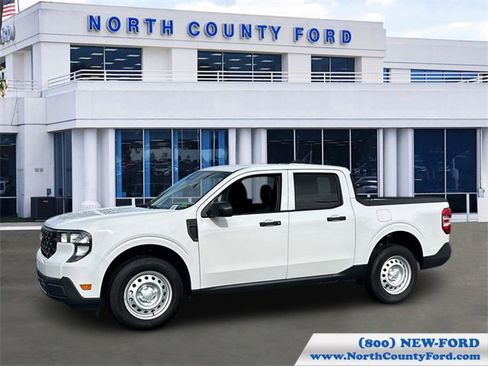 New 2025 Ford Maverick XL image 1