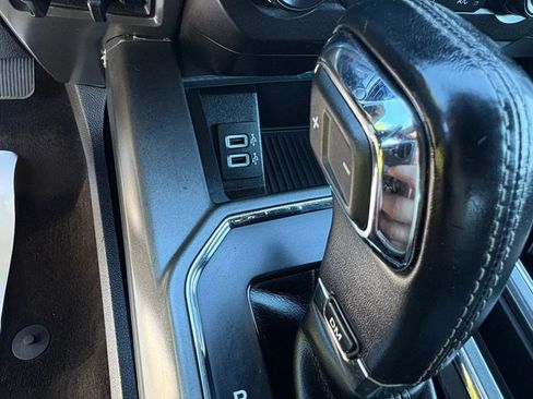 Used 2018 Ford F150 XLT w/ Equipment Group 302A Luxury AWD/4WD image 31