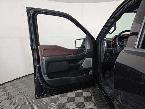 Used 2023 Ford F150 Lariat w/ Equipment Group 502A High AWD/4WD image 23