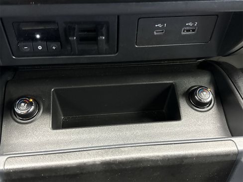 Used 2020 Nissan Titan PRO-4X w/ Pro-4x Convenience Package image 31