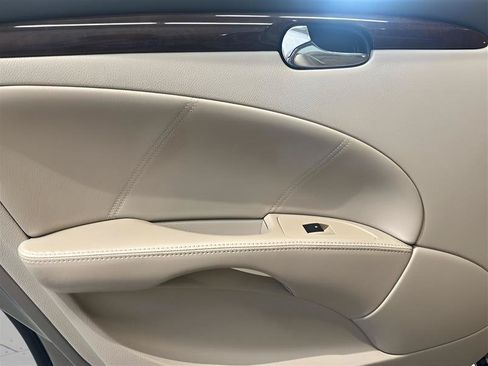 Used 2007 Buick Lucerne CXL FWD image 13