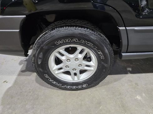 Used 2002 Jeep Grand Cherokee Laredo image 21