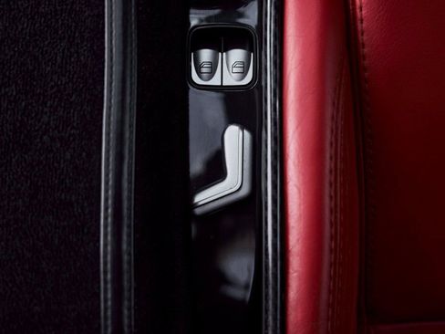 Used 2006 Mercedes-Benz SLR image 41