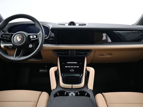 New 2026 Porsche Cayenne E-Hybrid AWD/4WD image 9