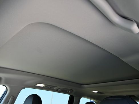 New 2025 Subaru Ascent Touring image 25