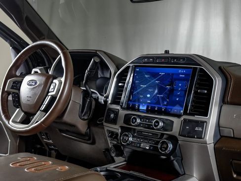 Used 2022 Ford F350 King Ranch image 19