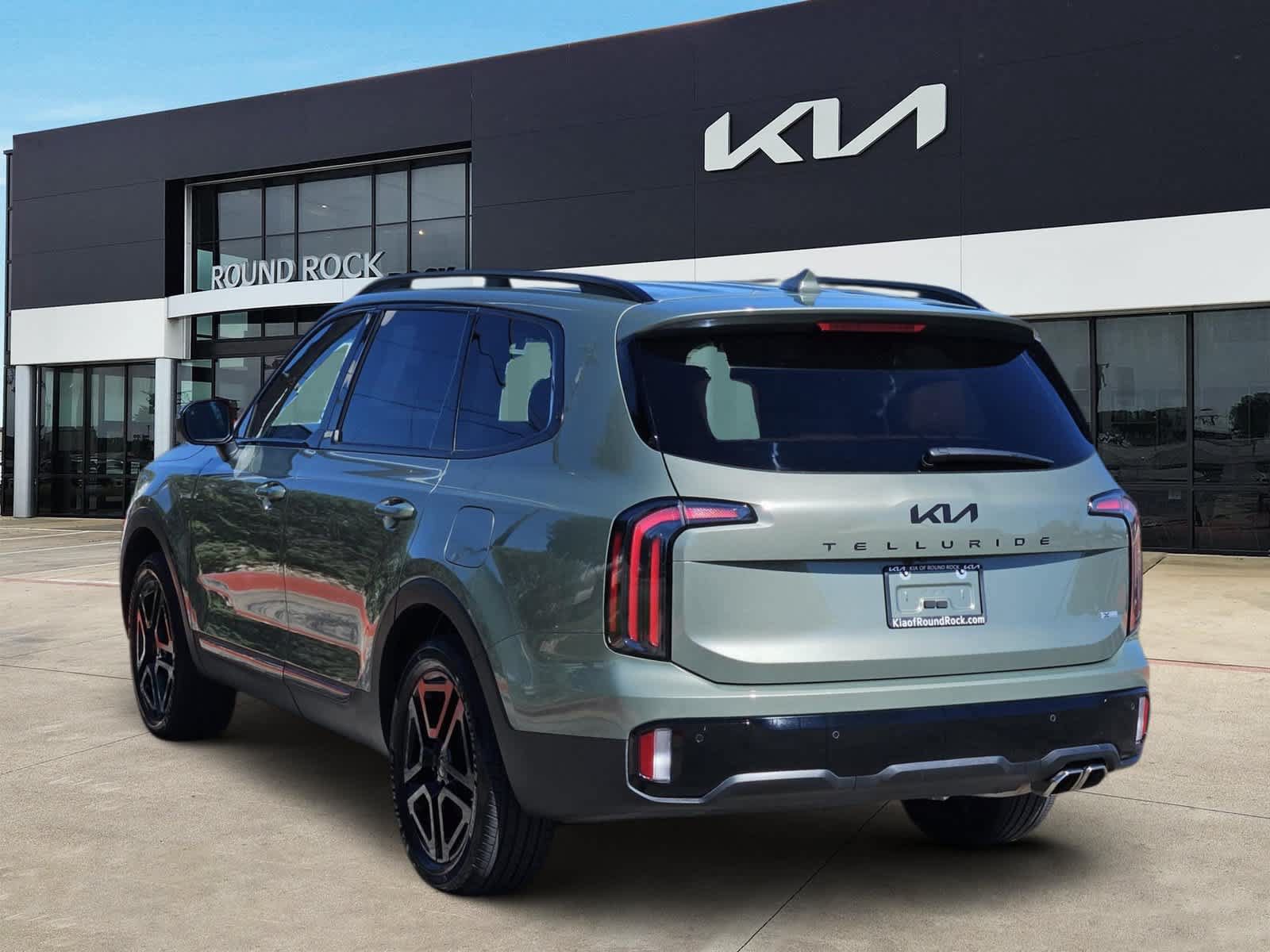 Used 2025 Kia Telluride EX X-Line AWD/4WD image 5