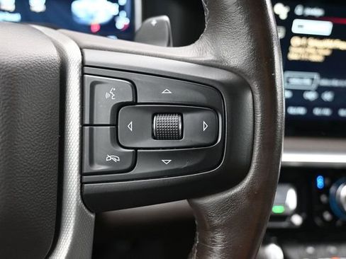 Used 2023 GMC Sierra 1500 Denali w/ Technology Package AWD/4WD image 13