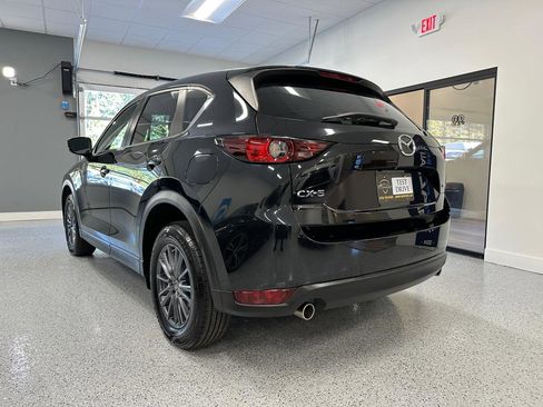 Used 2020 MAZDA CX-5 Touring FWD image 6