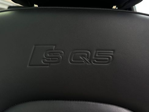 Used 2017 Audi SQ5 Premium Plus AWD/4WD image 17